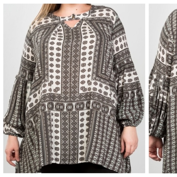 HOST PICK Size 1X, 2X Women's Tunic! - Picture 5 of 7